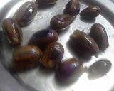 A picture of step 4 of Brinjal Gravy.