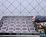 Foto langkah ke 4 dari resep Ketagih Cup Mini 1 Telur Jadi 25 Cups.