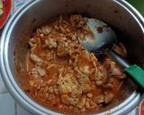 รูปขั้นตอนการทำที่ 2 ของ ผัดพริกแกงไก่ใส่ผักบุ้งจีน คีโต