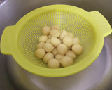 Foto del paso 4 de la receta: Gnocchi de queso con tomate y atún Exprés
