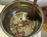 Foto langkah ke 2 dari resep Garang Asem Ayam.