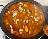 Foto del paso 3 de la receta: Paella de pescado y marisco
