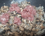 Foto del paso 4 de la receta: Lasaña de mar y tierra