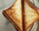 A picture of step 4 of Malai sandwich.