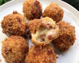 Foto langkah ke 8 dari resep Brulee Bomb / Bitterballen.