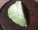 Foto del paso 1 de la receta: Ensalada de repollo blanco y ajo