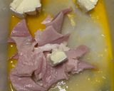 Foto del passaggio 1 della ricetta Frittella impanata brie e prosciutto