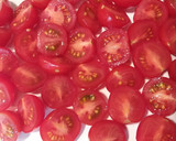 Foto del paso 3 de la receta: Ensalada de pasta con tomates cherry, albahaca y orégano