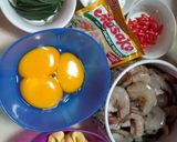 Foto langkah ke 1 dari resep Chili Butter Prawn.