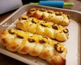 Foto langkah ke 9 dari resep Jalapeno Cheddar Cheese Braid Bread.