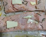 Foto del paso 2 de la receta: Salmón a la manteca y limón