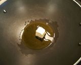 A picture of step 1 of White enchilada pasta.