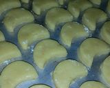 Foto langkah ke 6 dari resep Putri Salju Almond Keju.