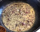 Une image de l'étape 9 de Farfalles bicolores au gorgonzola,basilic et oignon rouge.