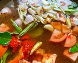 Gambar langkah 2 resipi Steamboat At Home.