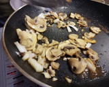 Foto del paso 4 de la receta: Carne marsala