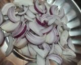A picture of step 4 of Onion pulao😋.