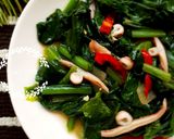 Foto langkah ke 4 dari resep Cah Horenso (bayam Jepang)🌿.