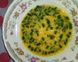 Foto langkah ke 2 dari resep Martabak telur mini.
