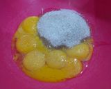Foto langkah ke 1 dari resep Bolu Zadul Kuning Telur.