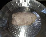 A picture of step 2 of Ragi phulka.