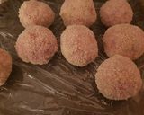 A picture of step 11 of Scotch Eggs.