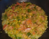 Foto del paso 2 de la receta: Arroz caldoso con pulpo de playa y almejas