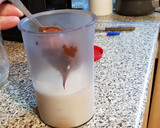 Foto del paso 3 de la receta: Batido de Nocilla y Plátano (con nata montada y queso)