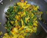 A picture of step 2 of Fennel and mint potato with poori.