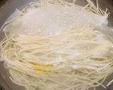 Desi Noodles रेसिपी चरण 1 फोटो