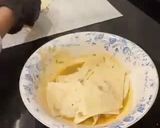 صورة لخطوة 3 من وصفة ناتشوز مع صلصة الجبن 🔥