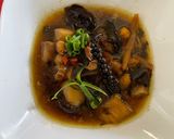 Hình bước làm 3 của món Chicken Mushrooms