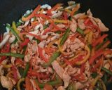 صورة لخطوة 4 من وصفة نودلز بالخضار Noodle's with vegetables