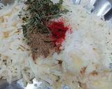 A picture of step 2 of Aloo Bonda.