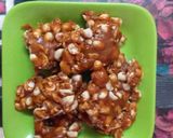 मूंगफली और गुड़ की चिक्की (mungfali aur gur ki chikki recipe in Hindi) रेसिपी चरण 7 फोटो