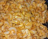 Foto langkah ke 4 dari resep Macaroni Telur Bolognese.