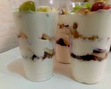 A picture of step 10 of Strawberry parfait.