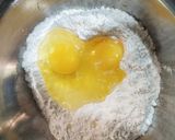 A picture of step 1 of Boiled wonton momo.