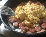 Foto del paso 1 de la receta: Huevo con Salchicha Desayuno mexicano