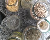 Foto del paso 1 de la receta: Mix de hierbas y semillas para ensaladas