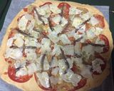 Foto del paso 6 de la receta Pizza con masa casera de cebolla caramelizada y rulo de queso de cabra