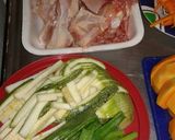 Foto del paso 2 de la receta: Pollo con verduras y arroz con azafrán