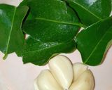 Foto langkah ke 1 dari resep Nasi Daun Jeruk.