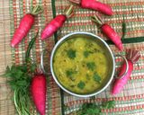 A picture of step 5 of Bengali Mulor Dal / Radish Dal.