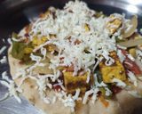 वेजिटेबल पनीर पिज़्ज़ा (Vegetable Paneer Pizza recipe in Hindi) रेसिपी चरण 11 फोटो