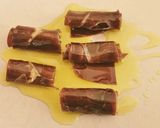 Foto del paso 5 de la receta: Crema de Habas y Guisantes con rollos de Cecina