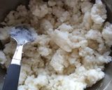 A picture of step 3 of Chawal Roti (Rice Flatbread).