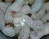 Foto langkah ke 1 dari resep Kepala ayam kecap.
