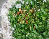 A picture of step 2 of Spinach chilla.