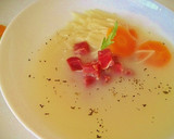 Foto del paso 8 de la receta: Caldo de ave con tacos de jamón